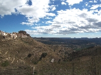 Restos de las murallas de Ares del Maestre