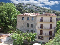 Fachada de los apartamentos